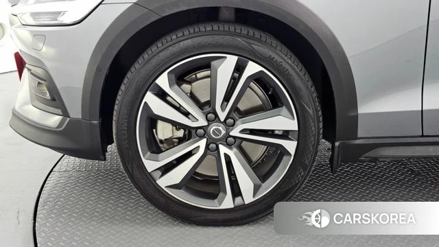 Volvo V60 Cross-Country 2nd Generation id 4446439 из Кореи 26