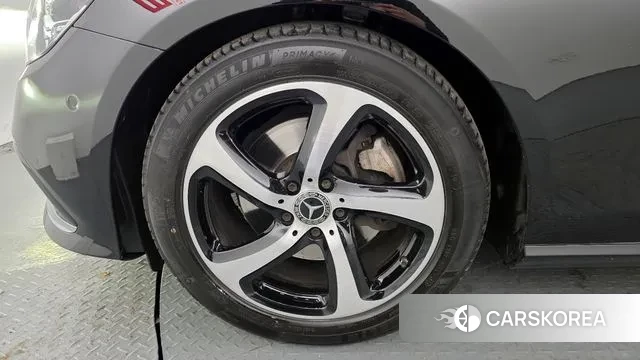 Mercedes-Benz E-Class W213 id 3722644 из Кореи 15