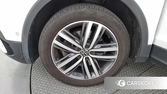 Volkswagen Tiguan Allspace id 3063365 из Кореи 15