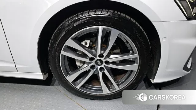 Audi A6 (C8) id 3037283 из Кореи 15