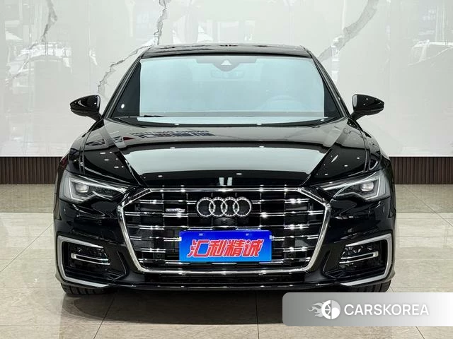 Audi A6L id 4272047 из Китая 17