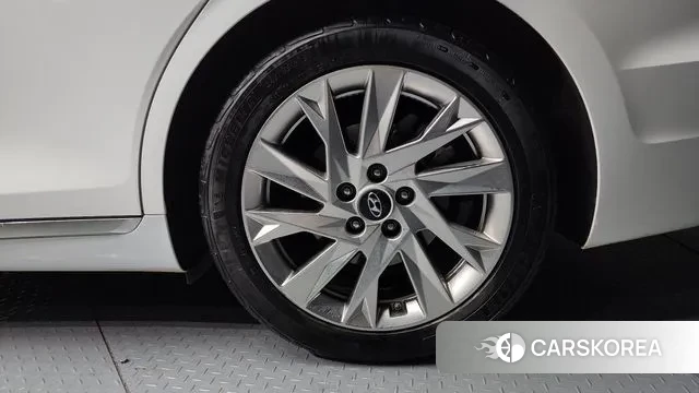 Hyundai The New Grandeur IG Hybrid id 3621132 из Кореи 15