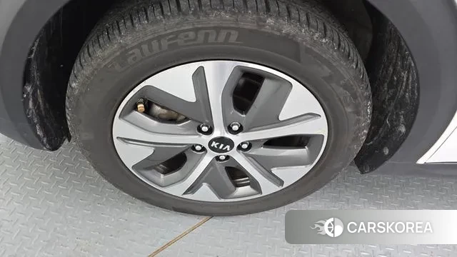 Kia Niro EV id 3253964 из Кореи 15