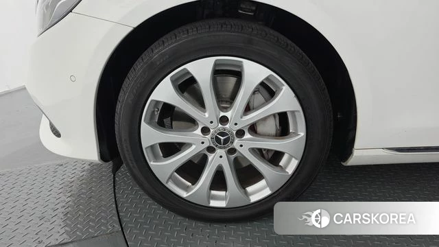 Mercedes-Benz E-Class W213 id 4907111 из Кореи 35