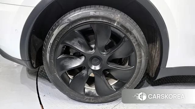 Tesla Model Y id 3660554 из Кореи 15