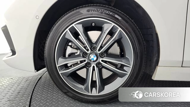 BMW 1 Series (F40) id 3963554 из Кореи 15