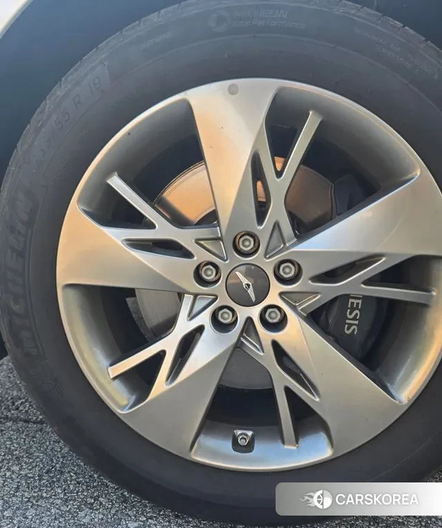 Genesis GV70 2023 Белый из Кореи, фото 6