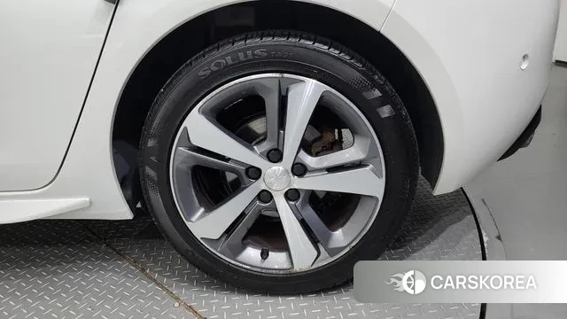 Peugeot 308 second generation id 2990947 из Кореи 15