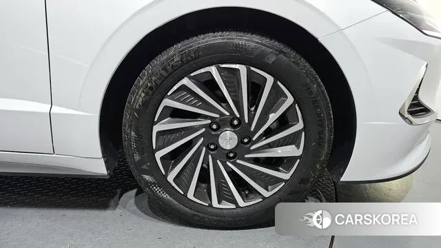 Hyundai Sonata Hybrid (DN8) id 3043842 из Кореи 15