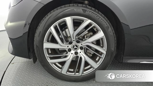 Mercedes-Benz E-Class W214 id 4474176 из Кореи 15
