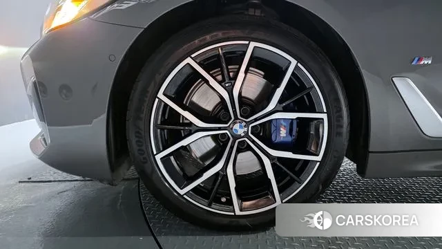 BMW 5 Series (G30) id 3032931 из Кореи 15