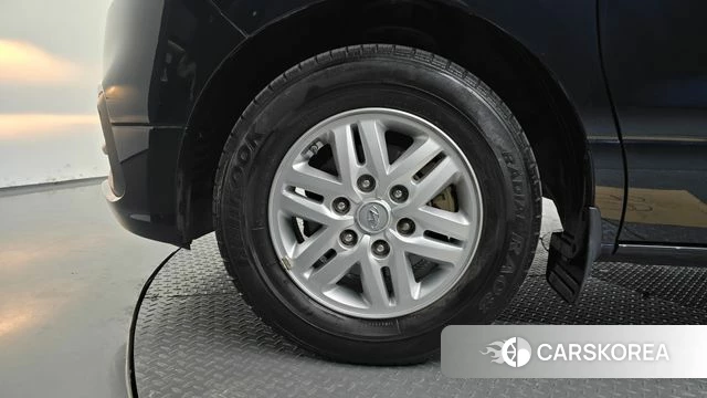 Hyundai The New Grand Starex id 3954818 из Кореи 15