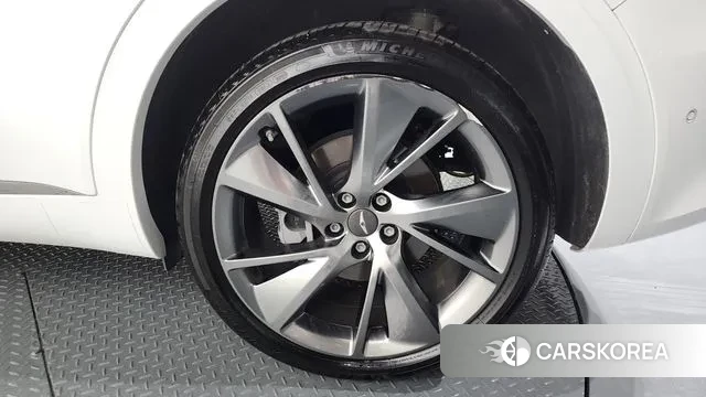 Genesis GV70 id 3561745 из Кореи 15