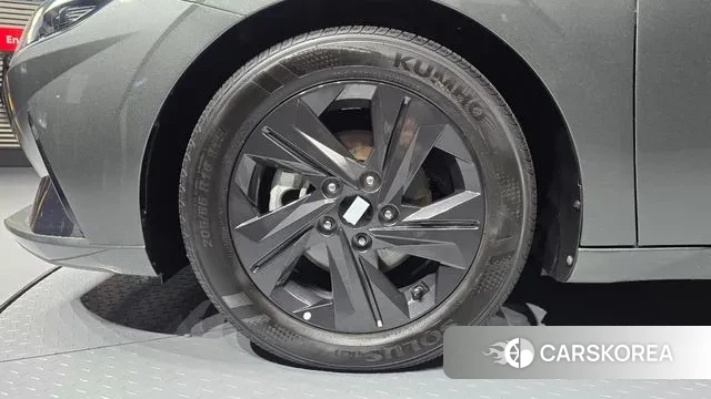 Hyundai Avante Hybrid (CN7) id 3053960 из Кореи 15