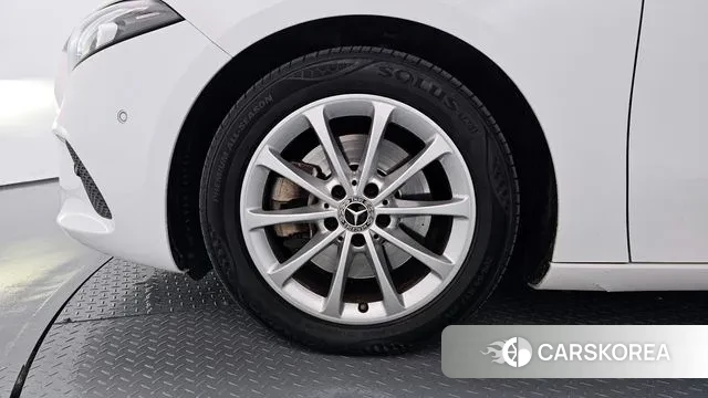 Mercedes-Benz A-Class W177 id 3374332 из Кореи 15