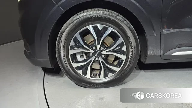 Kia Carnival 4th generation id 3649700 из Кореи 15