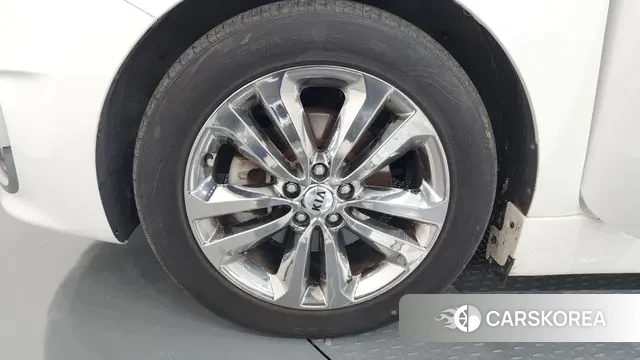 Kia All New Carnival id 3357386 из Кореи 15