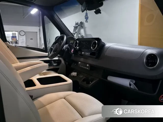 Mercedes-Benz Sprinter 2022 Черный из Кореи, фото 5
