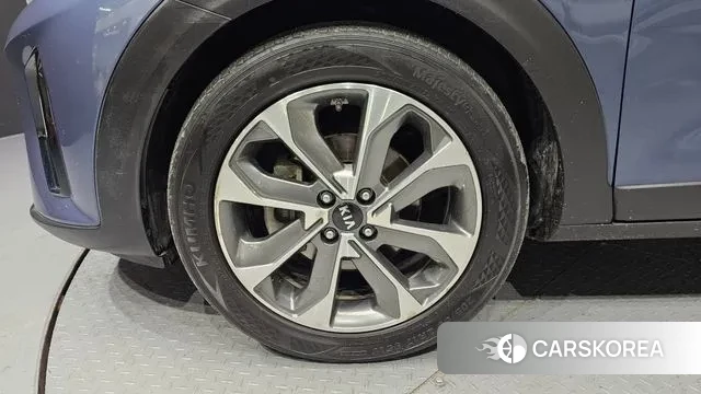 Kia Stonic id 3728844 из Кореи 15