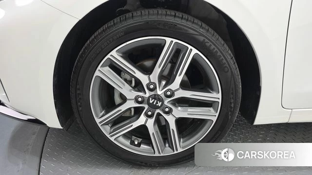 Kia Come New K3 id 4447104 из Кореи 25