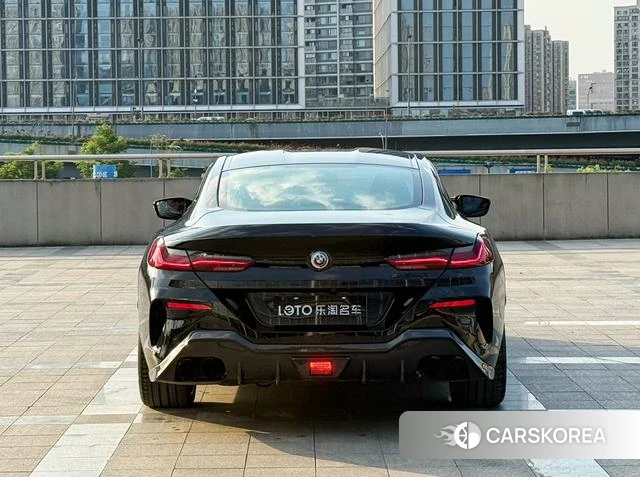 BMW 8 series 2024 Темно-серый из Китая, фото 5