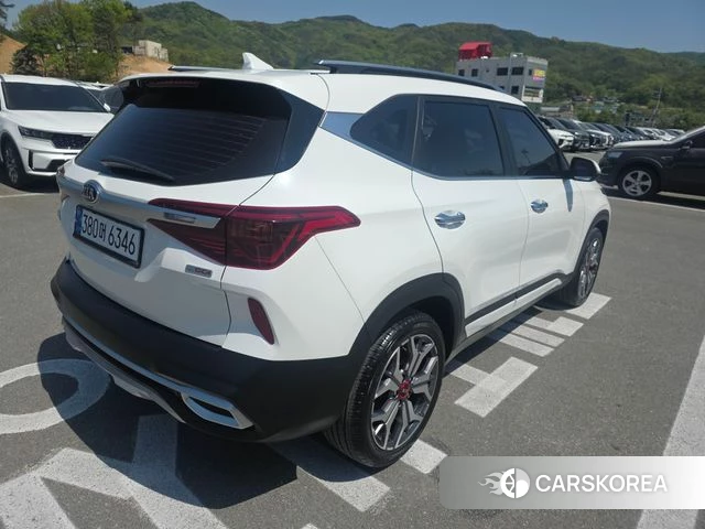 Kia Seltos id 4224699 из Кореи 15