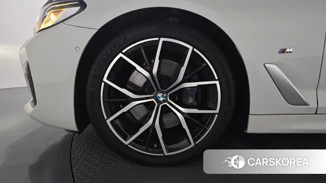 BMW 5 Series (G30) id 3044548 из Кореи 15