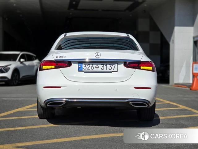 Mercedes-Benz E-Class W213 id 3813362 из Кореи 15