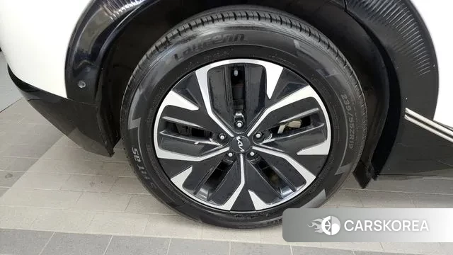 Kia EV6 id 3421249 из Кореи 15