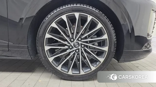 Hyundai Grandeur (GN7) id 3576622 из Кореи 15