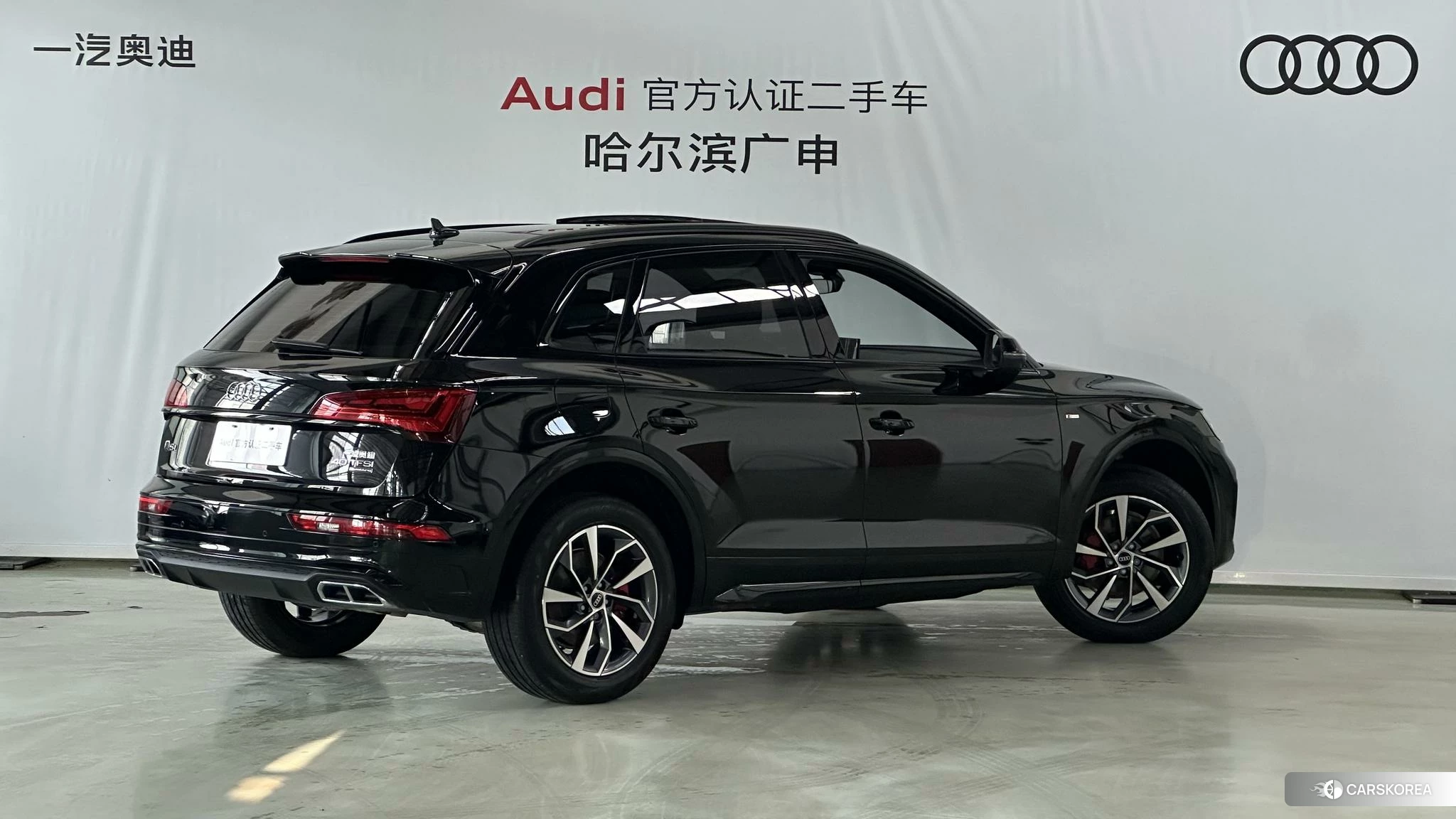 Audi Q5L 2023 Черный из Китая, фото 5