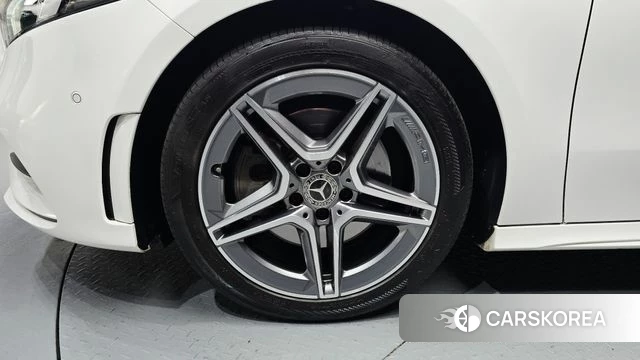 Mercedes-Benz A-Class W177 id 4309509 из Кореи 26
