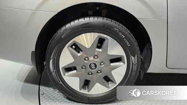 Hyundai Staria id 4414739 из Кореи 31