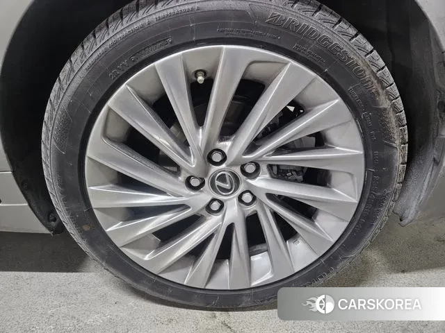 Lexus ES300h 7th generation id 3596695 из Кореи 15