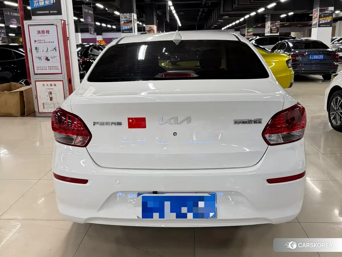 Kia Pegas 2022 Белый из Китая, фото 5