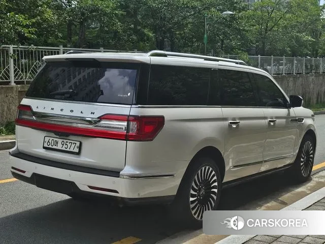 Lincoln Navigator 4th generation id 3033905 из Кореи 15