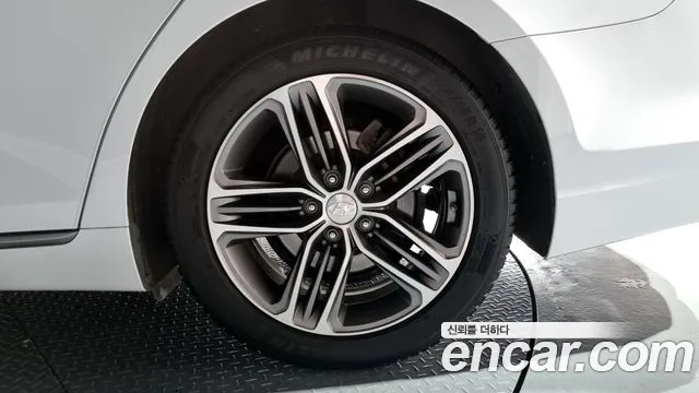 Hyundai Grandeur IG id 2711147 из Кореи 15