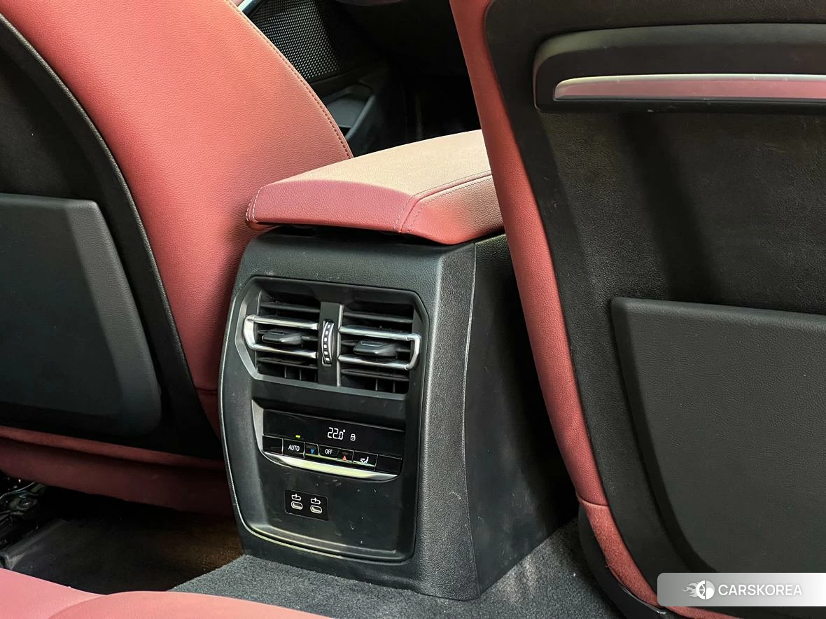 BMW 3 series id 4426460 из Китая 17