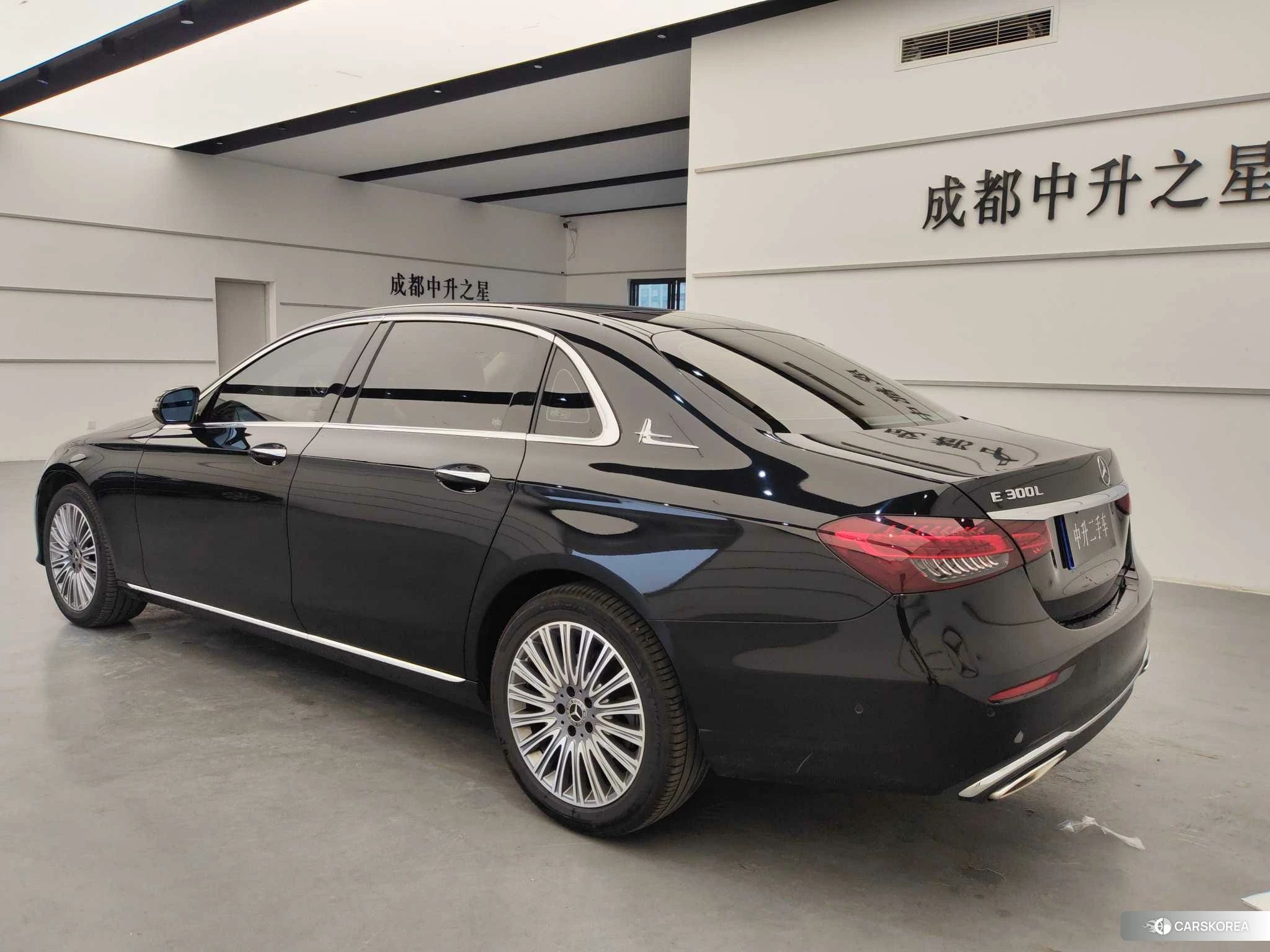 Mercedes-Benz E-class id 4420287 из Китая 8