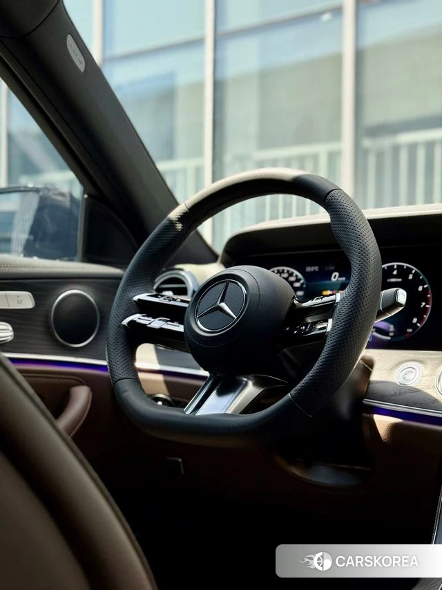 Mercedes-Benz E-class id 4277610 из Китая 12