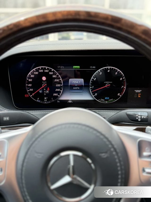 Mercedes-Benz Maybach S-class id 3855994 из Китая 14
