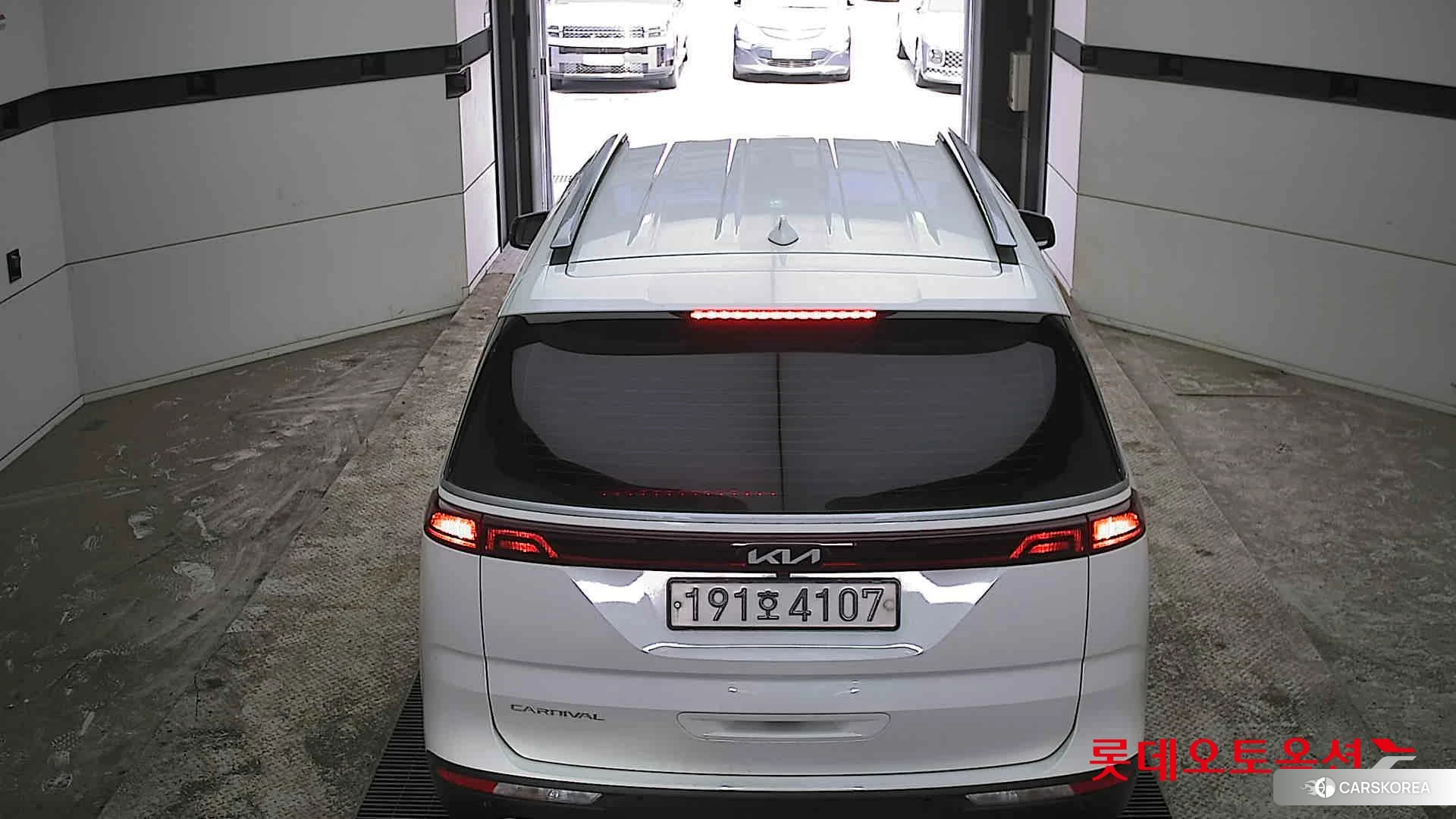 Kia Carnival id 3888419 из Кореи 32