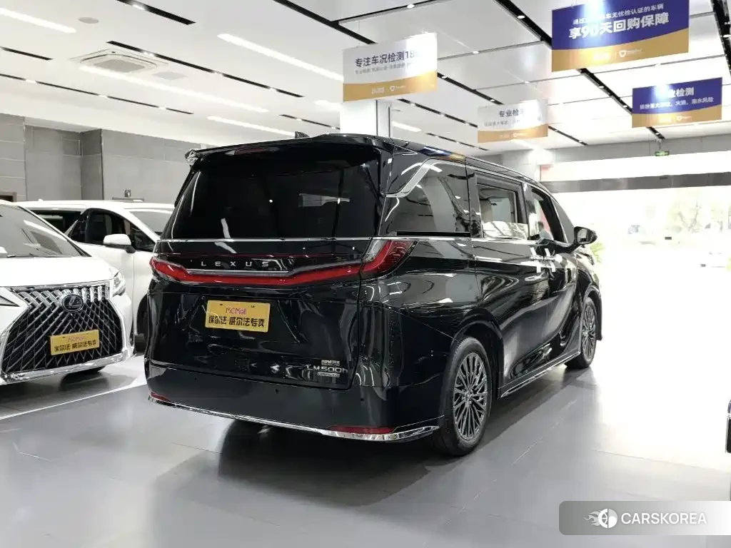 Lexus LM id 4674267 из Китая 12