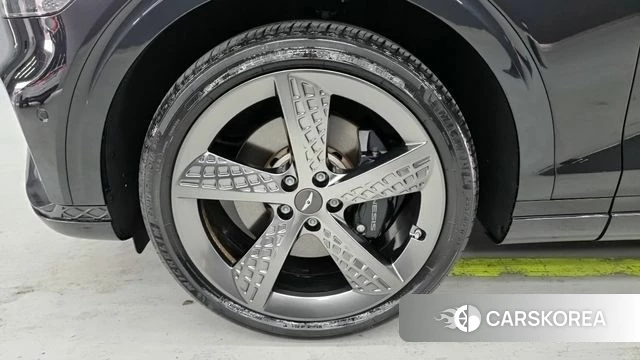 Genesis GV70 id 3852110 из Кореи 13