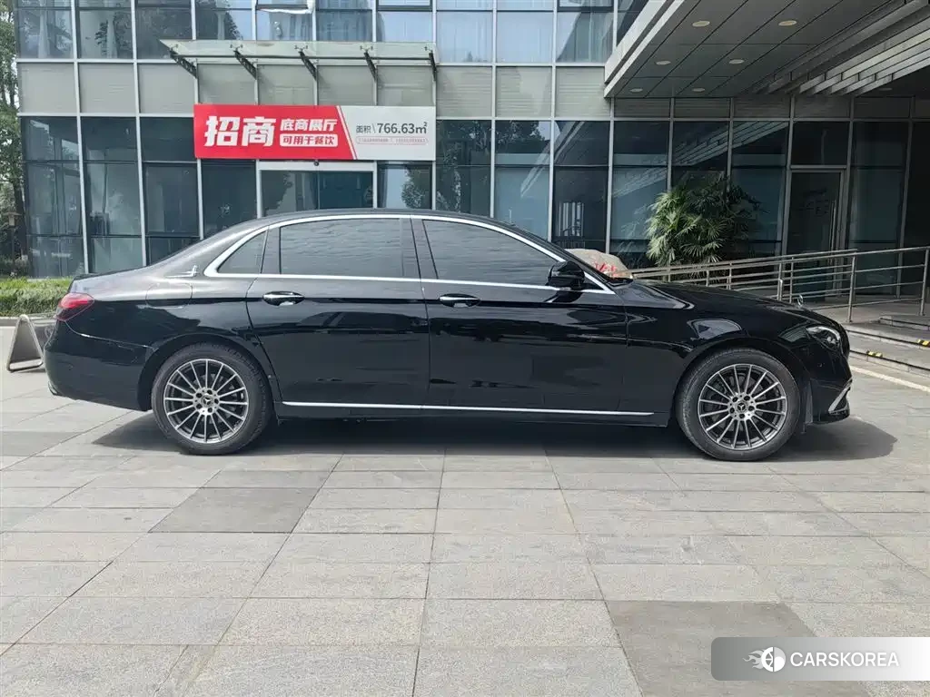 Mercedes-Benz E-Class id 4548412 из Китая 15
