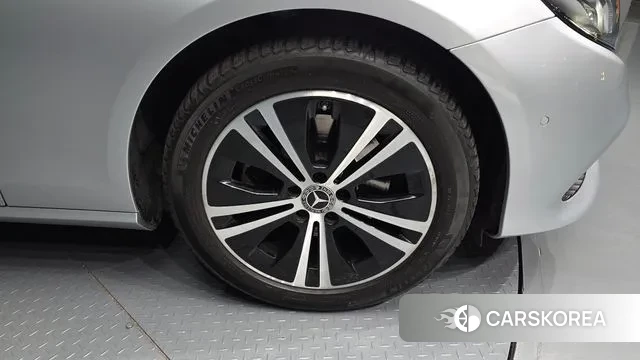 Mercedes-Benz E-Class W213 id 3765667 из Кореи 15