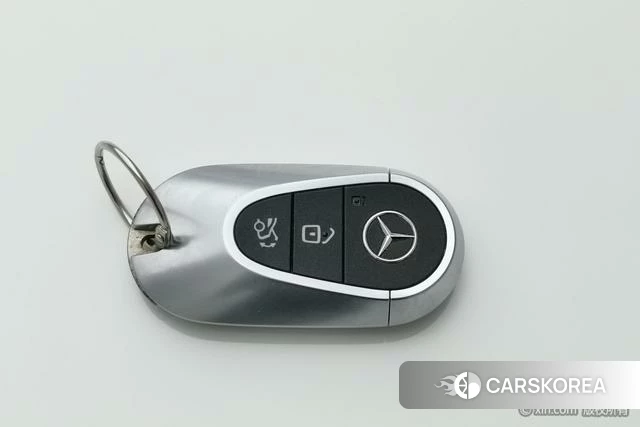 Mercedes-Benz Class C id 4279211 из Китая 19