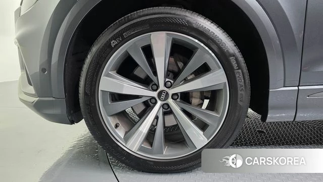 Audi Q8 (4M) id 4489558 из Кореи 29