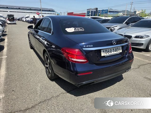 Mercedes-Benz E-Class W213 id 3965854 из Кореи 10