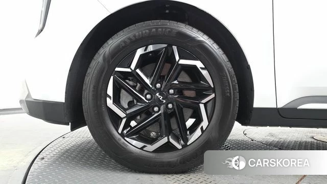 Kia The New Carnival 4th Generation id 4474630 из Кореи 33